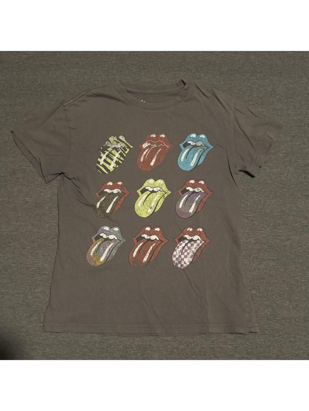 Women’s rolling stone tee size xs #vintage #rock